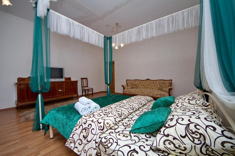 Apartments On Besarabka Kyiv Exterior photo