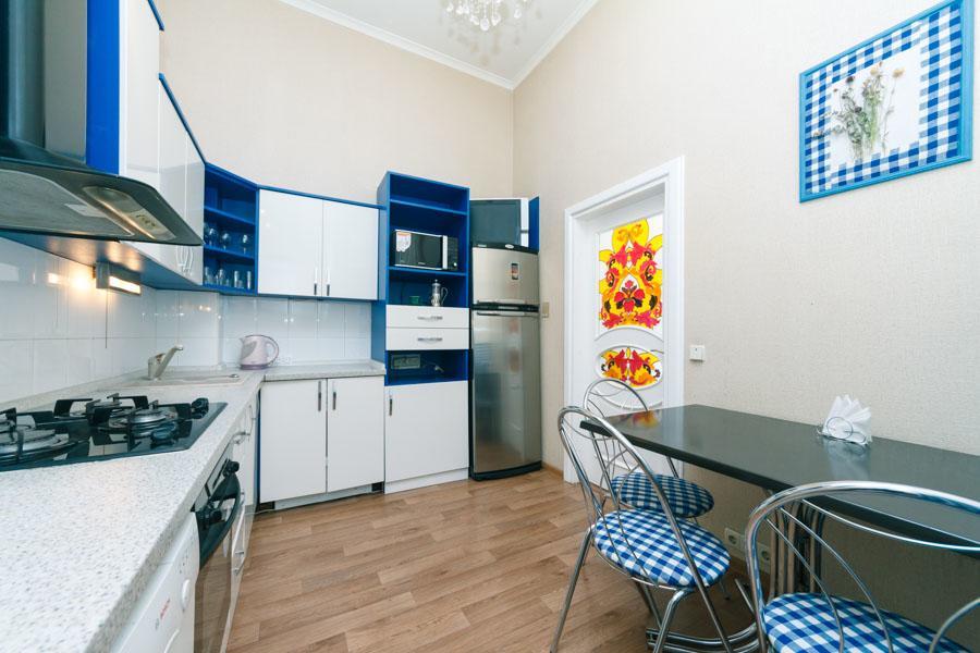 Apartments On Besarabka Kyiv Exterior photo